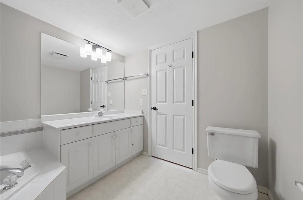 201 2772 CLEARBROOK ROAD, Abbotsford BC V2T 6N6, Abbotsford BC — Residential for Sale — Photo 33 of 40