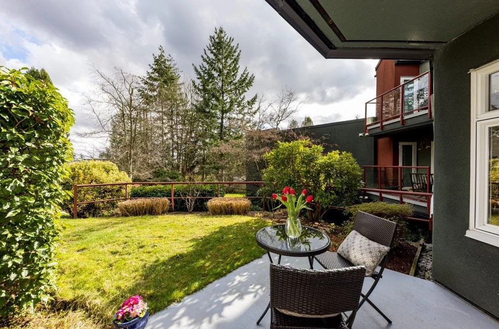 201 2800 CHESTERFIELD AVENUE, North Vancouver BC V7N 4M1, North Vancouver BC — Residential for Sale - Photo 4