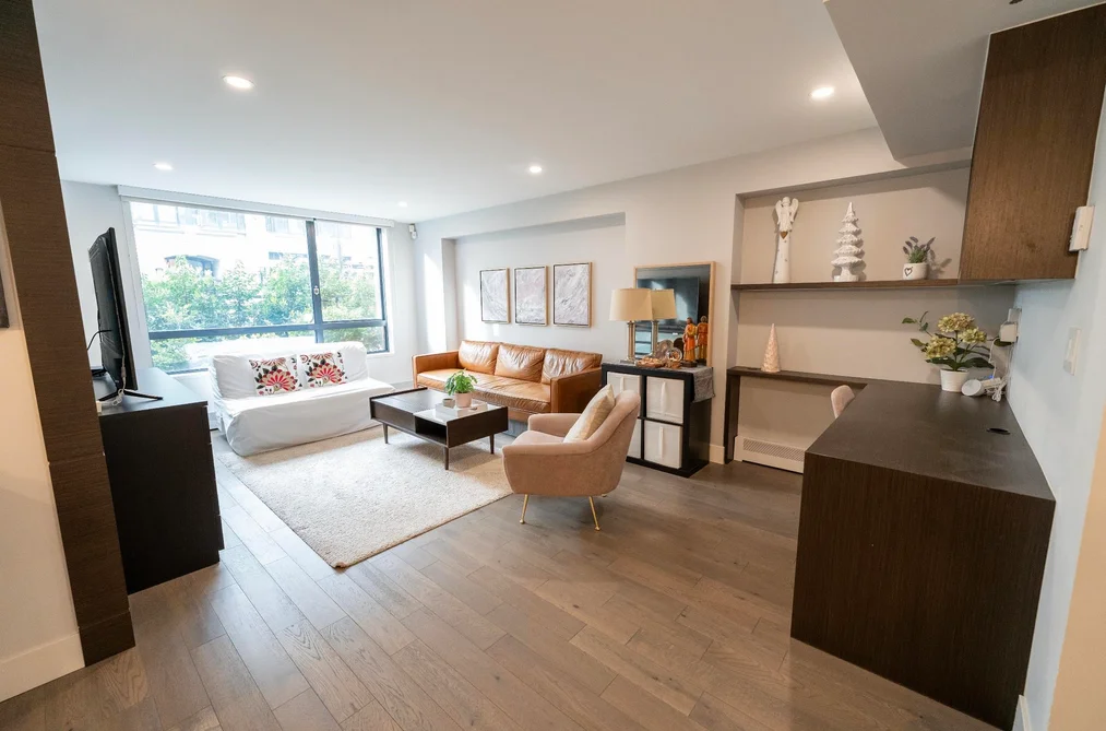 Townhouse for sale at 201 289 Drake Street Vancouver British Columbia - MLS: R3116041