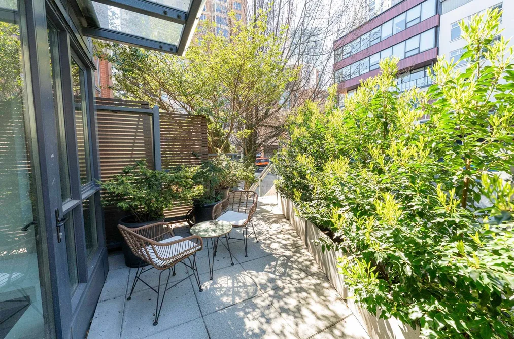 201 289 DRAKE STREET, Vancouver BC V6B 5Z5, Vancouver BC — Residential for Sale - Photo 6
