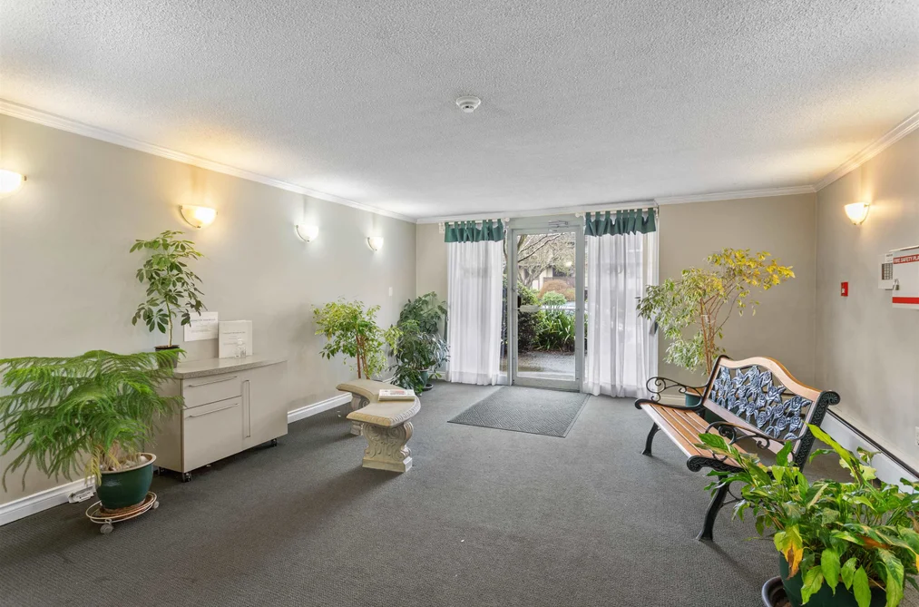 201 308 W 2ND STREET, North Vancouver BC V7M 1E1, North Vancouver BC — Residential for Sale - Photo 2