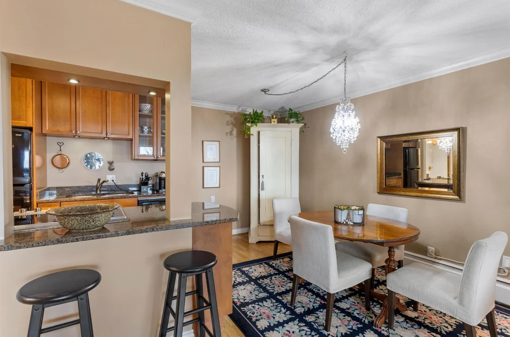 201 308 W 2ND STREET, North Vancouver BC V7M 1E1, North Vancouver BC — Residential for Sale - Photo 6