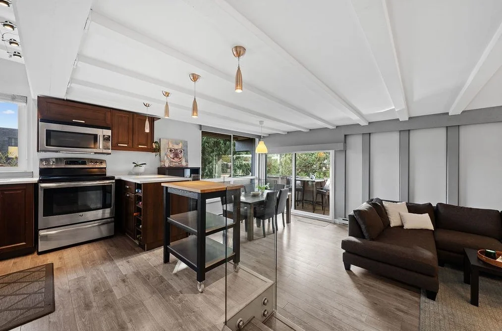 Condo for sale at 201 341 Mahon Avenue North Vancouver British Columbia - MLS: R3108065