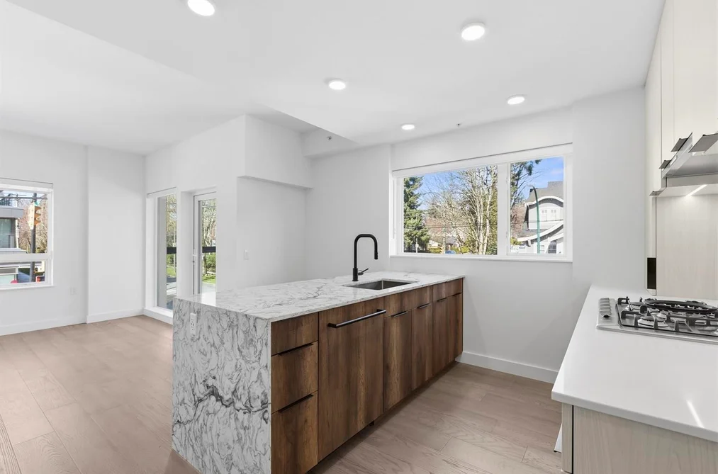 201 3590 W 39TH AVENUE, Vancouver BC V6N 3A5, Vancouver BC — Residential for Sale - Photo 4