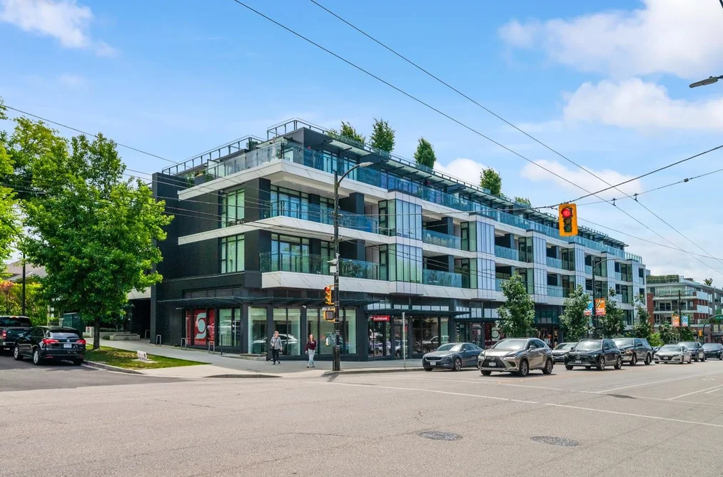 Condo for sale at 201 3596 W 28th Avenue Vancouver British Columbia - MLS: R3130615