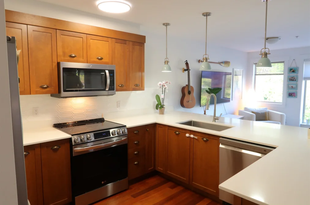 Condo for sale at 201 414 Gower Point Road Gibsons British Columbia - MLS: R3149626