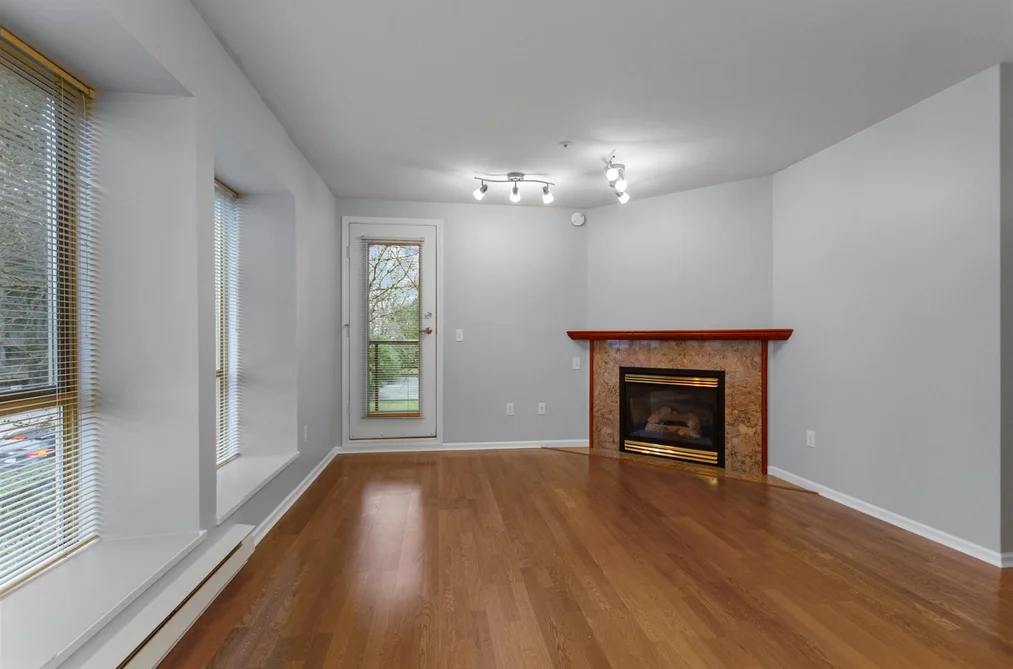 201 4688 W 10TH AVENUE, Vancouver BC V6R 2J5, Vancouver BC — Residential for Sale - Photo 3