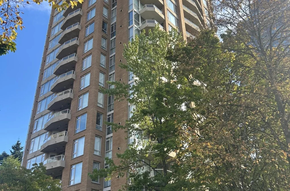 4689 Hazel St Unit 201, Burnaby, BC - MLS: R3174331