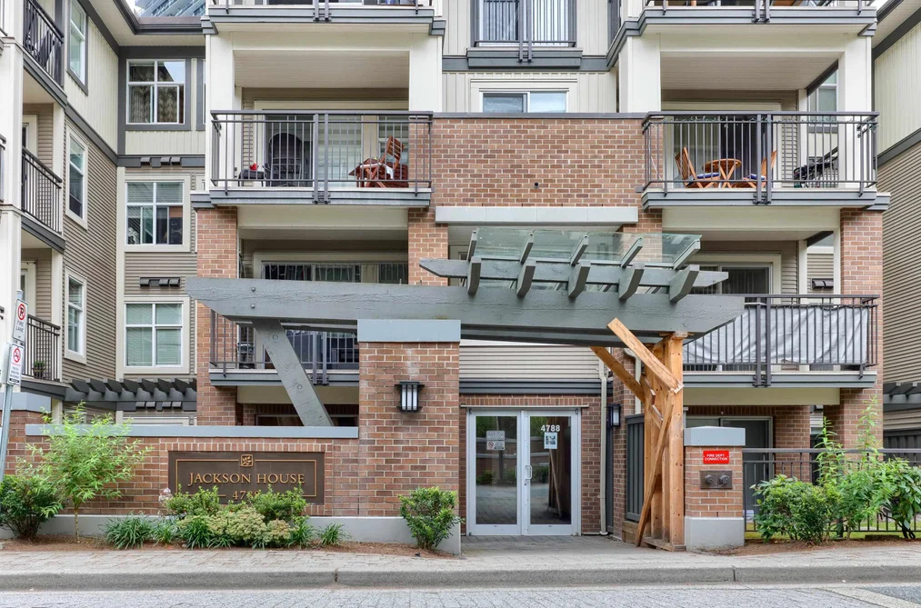 201 4788 BRENTWOOD DRIVE, Burnaby BC V5C 0C5, Burnaby BC — Residential for Sale - Photo 3