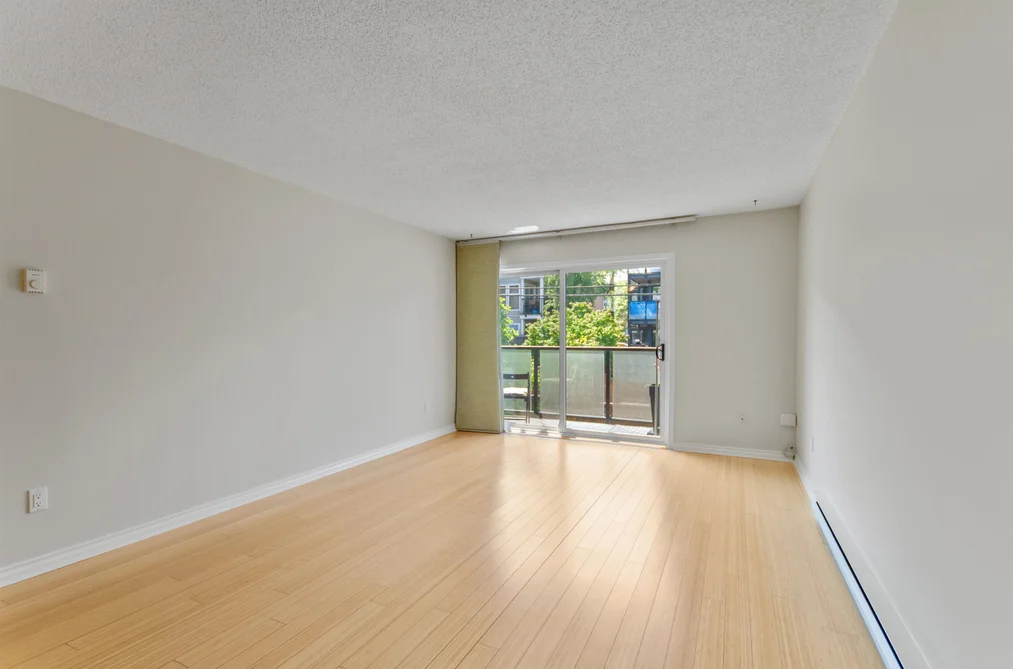 201 550 E 7TH AVENUE, Vancouver BC V5T 1N7, Vancouver BC — Residential for Sale - Photo 2