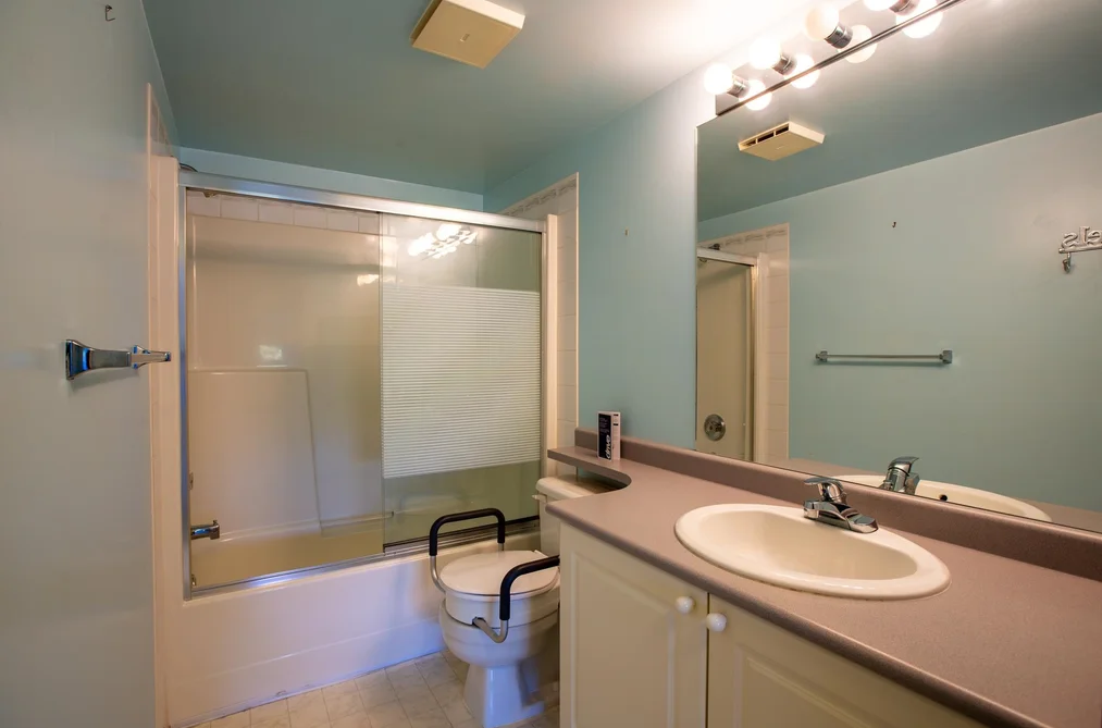 201 5711 MERMAID STREET, Sechelt BC V7Z 0J6, Sechelt BC — Residential for Sale — Photo 19 of 21