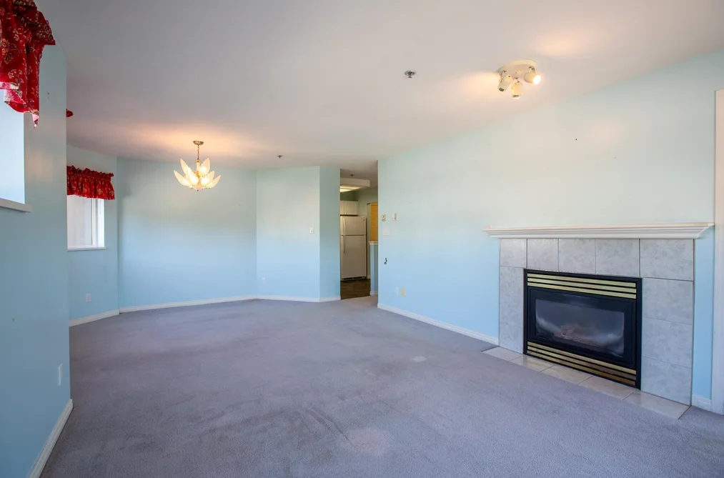 201 5711 MERMAID STREET, Sechelt BC V7Z 0J6, Sechelt BC — Residential for Sale — Photo 8 of 21