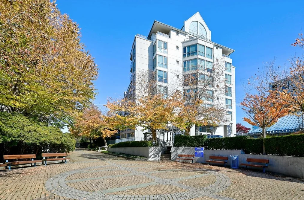 201 5860 DOVER CRESCENT, Richmond BC V7C 5S6, Richmond BC — Residential for Sale - Photo 3