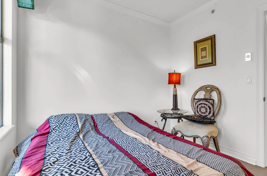 201 588 16TH STREET, West Vancouver BC V7V 3R7, West Vancouver BC — Residential for Sale - Photo 5