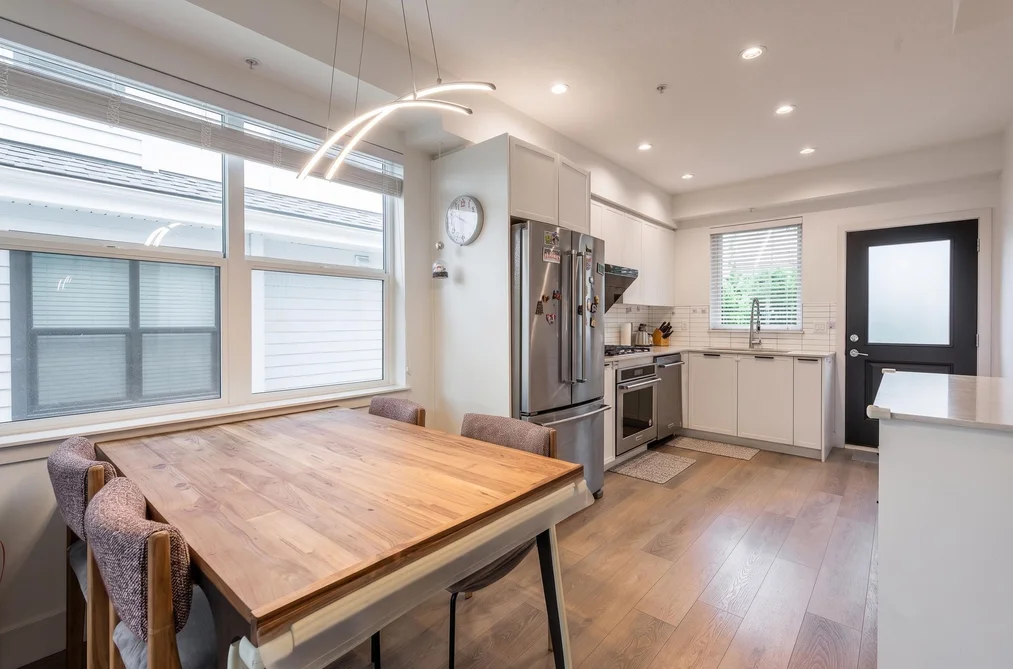 Townhouse for sale at 201 6933 Arcola Street Burnaby British Columbia - MLS: R3165773