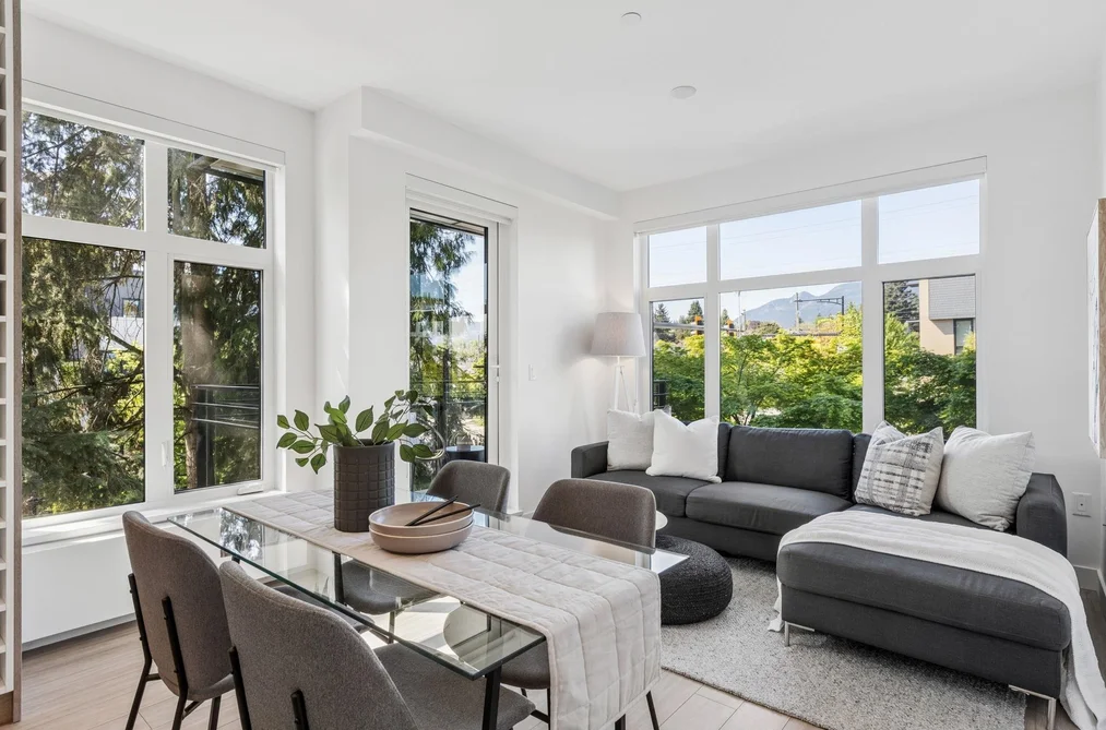 Condo for sale at 201 707 E 3rd Street North Vancouver British Columbia - MLS: R3119705