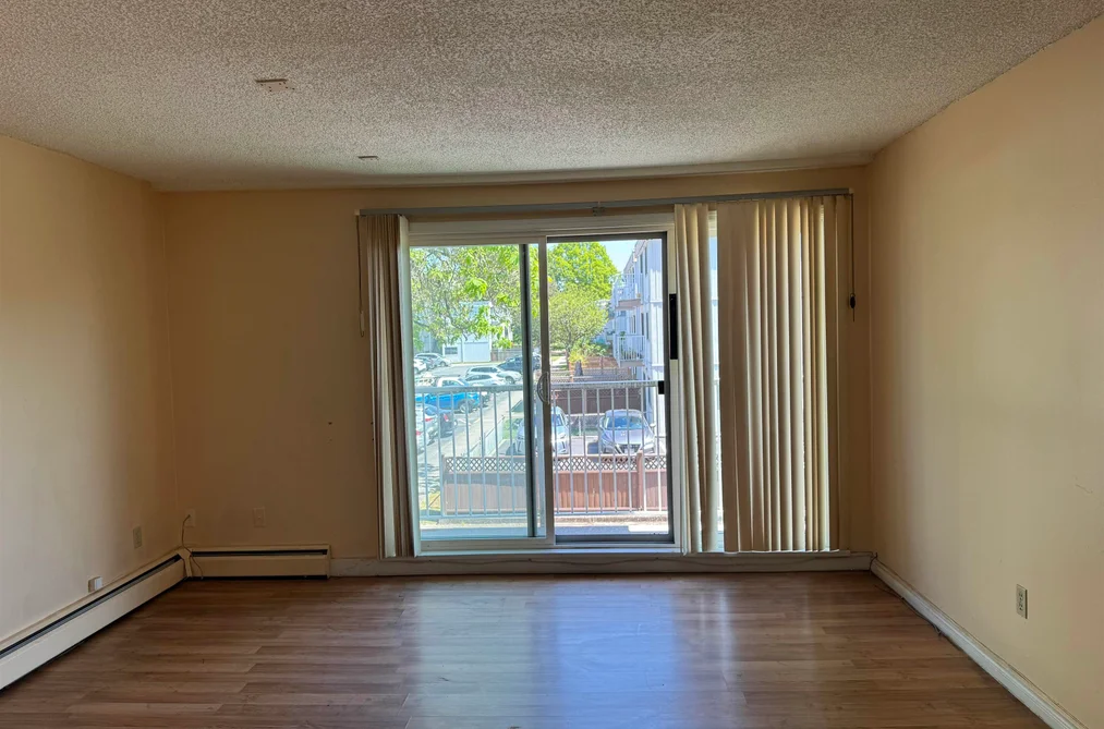 201 7180 LINDSAY ROAD, Richmond BC V7C 3M6, Richmond BC — Residential for Sale - Photo 7