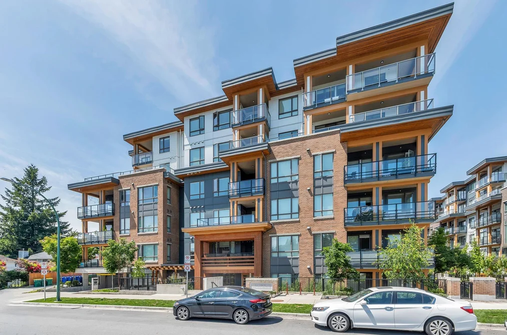 Condo for sale at 201 721 Anskar Court Coquitlam British Columbia - MLS: R3107944