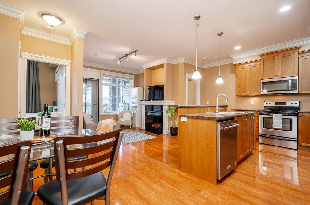 Condo for sale at 201 9108 Mary Street Chilliwack British Columbia - MLS: R3084552