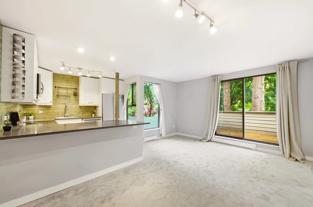 201 9132 CAPELLA DRIVE, Burnaby, BC — Residential for Sale — Photo 9 of 39