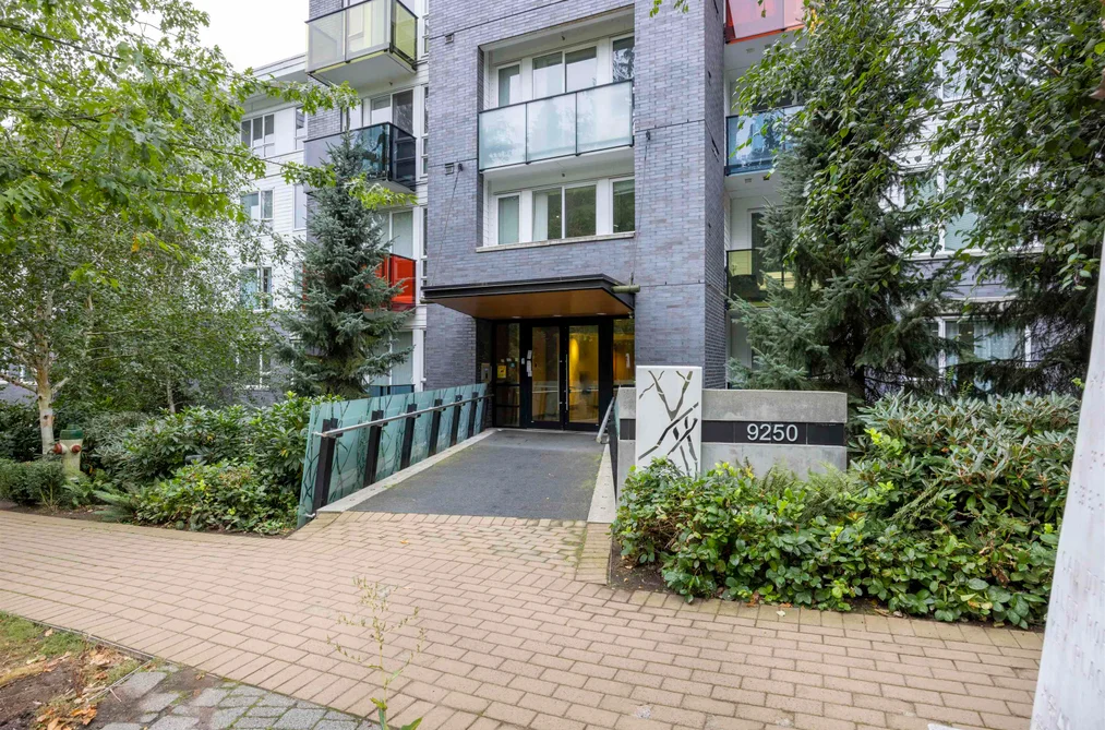201 9250 UNIVERSITY HIGH STREET, Burnaby BC V5A 0B3, Burnaby BC — Residential for Sale - Photo 2