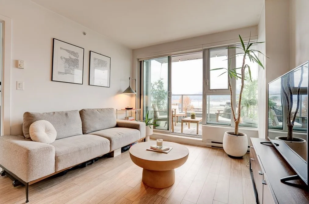 201 983 E HASTINGS STREET, Vancouver BC V6A 0G9, Vancouver BC — Residential for Sale - Photo 3