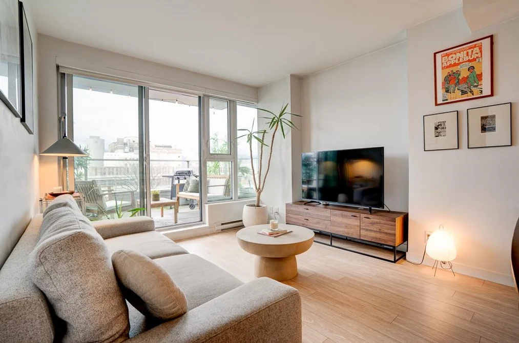 201 983 E HASTINGS STREET, Vancouver BC V6A 0G9, Vancouver BC — Residential for Sale - Photo 4