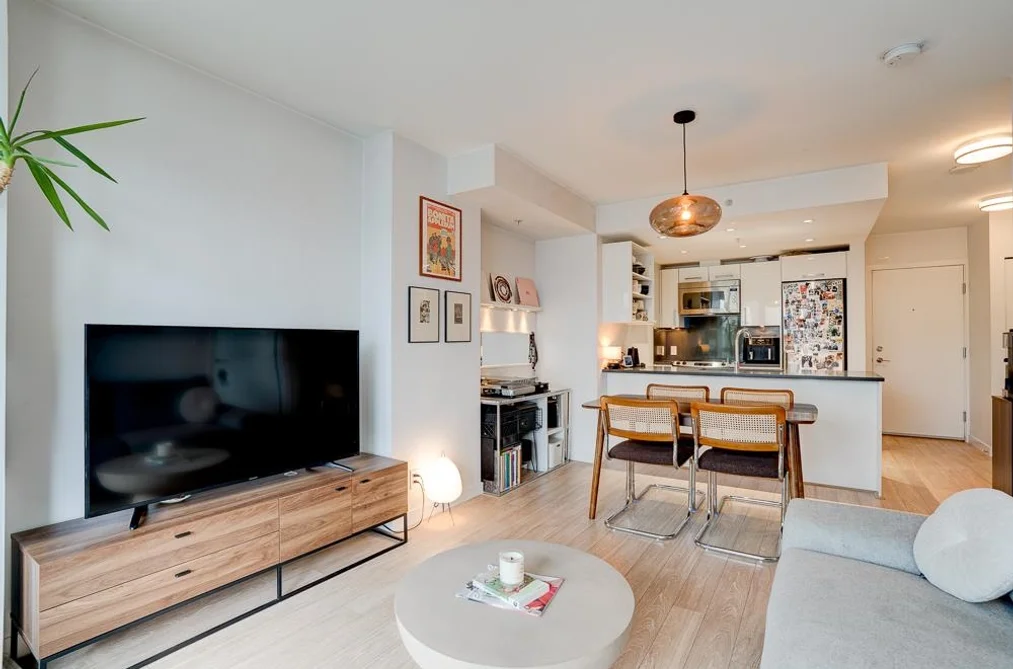 201 983 E HASTINGS STREET, Vancouver BC V6A 0G9, Vancouver BC — Residential for Sale - Photo 5