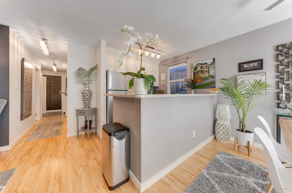 201 985 10TH AVENUE, Vancouver BC V5Z 1L9, Vancouver BC — Residential for Sale - Photo 5