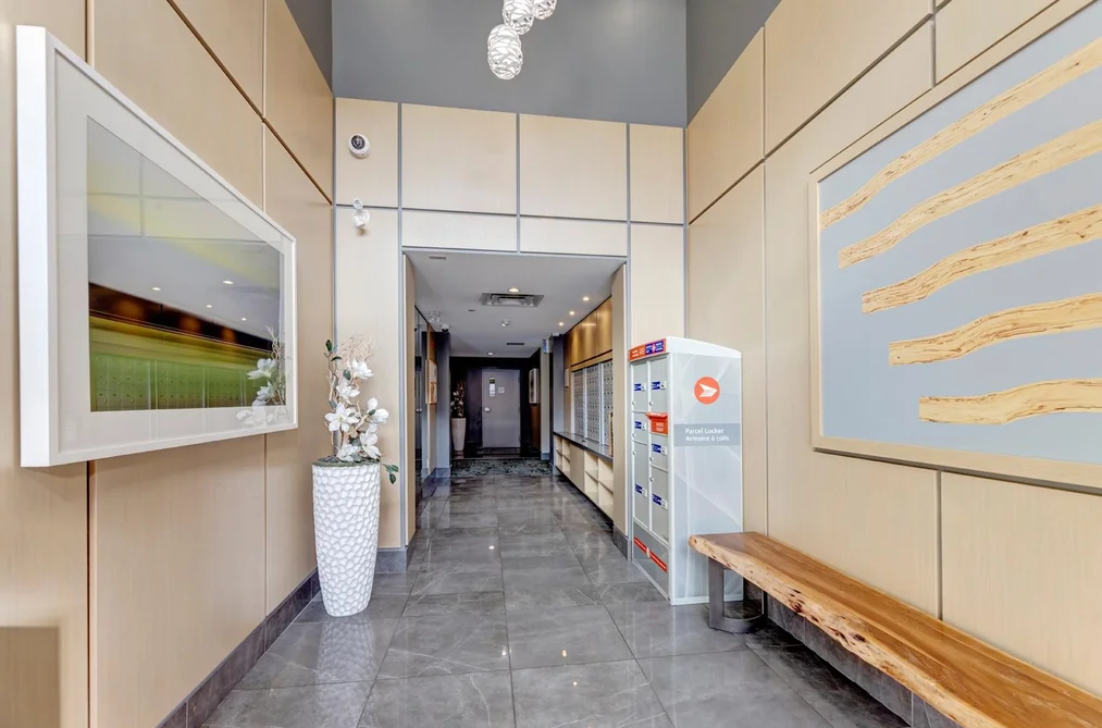 201 9877 UNIVERSITY CRESCENT, Burnaby BC V5A 0E5, Burnaby BC — Residential for Sale - Photo 3