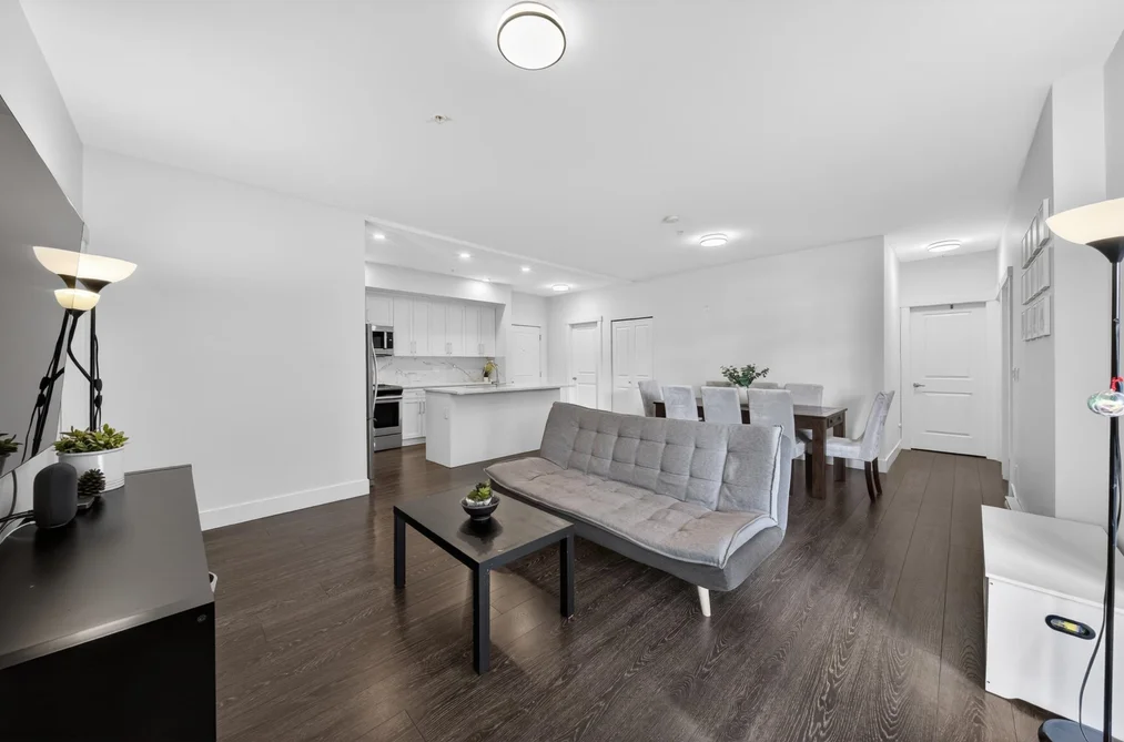 201 9983 E BARNSTON DRIVE STREET, Surrey BC V4N 6T3, Surrey BC — Residential for Sale - Photo 3