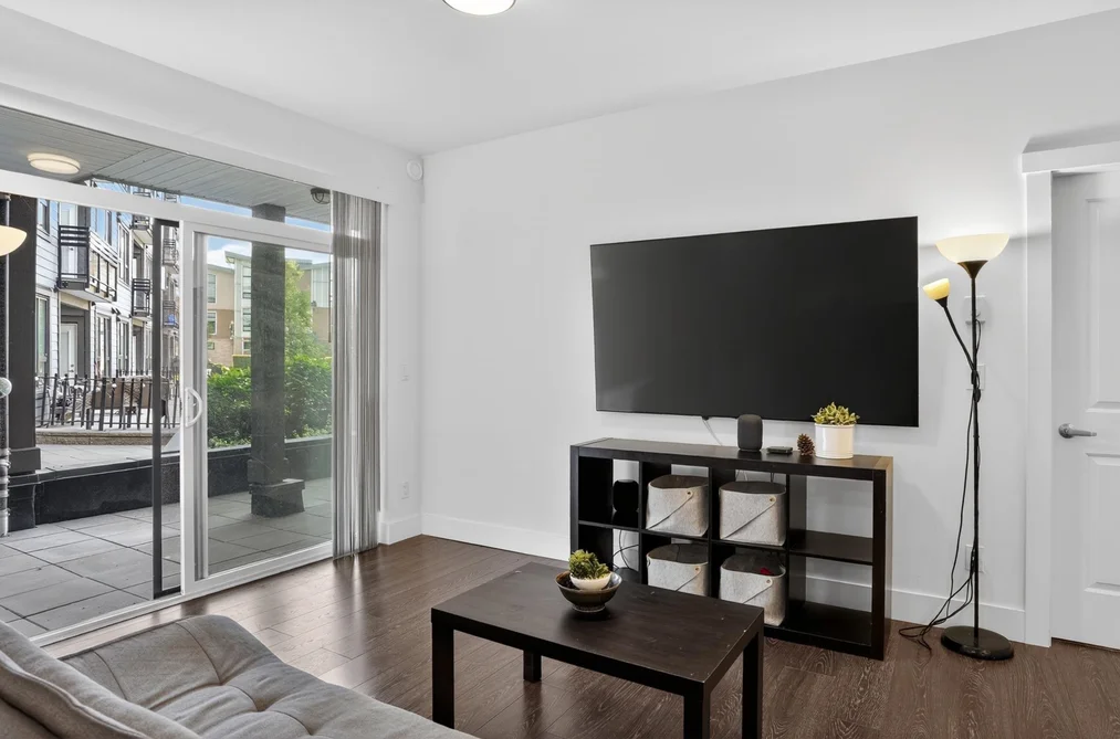 201 9983 E BARNSTON DRIVE STREET, Surrey BC V4N 6T3, Surrey BC — Residential for Sale - Photo 6