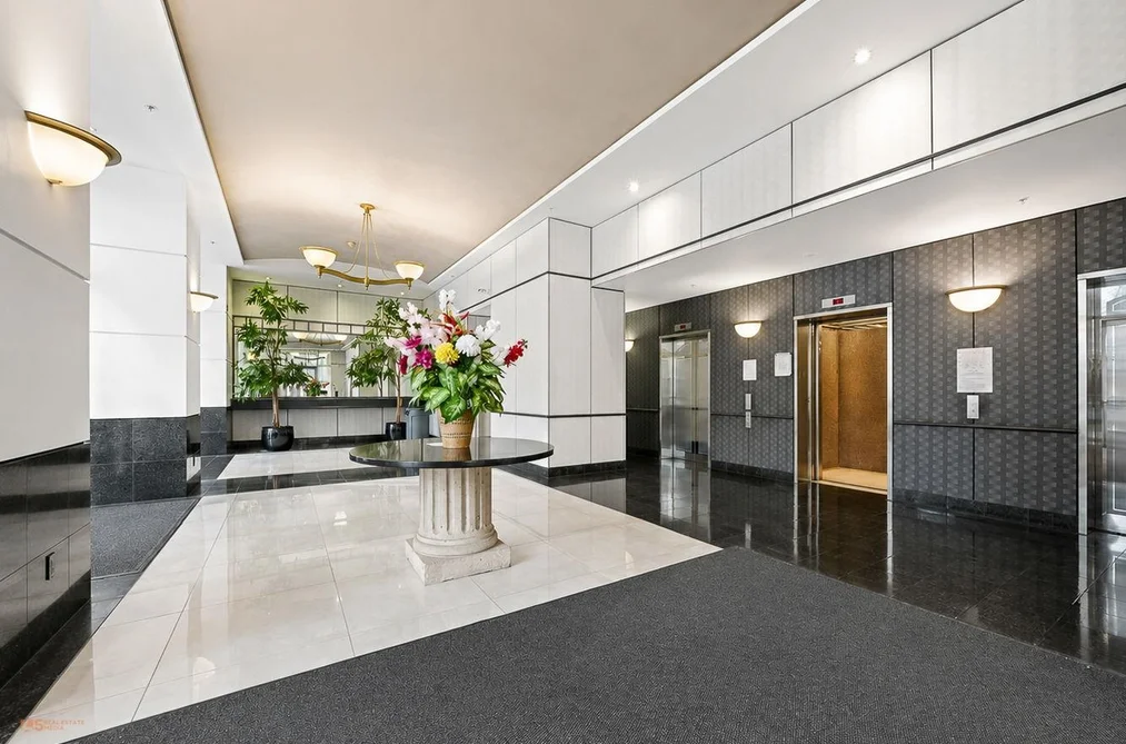 2010 438 SEYMOUR STREET, Vancouver BC V6B 6H4, Vancouver BC — Residential for Sale - Photo 2