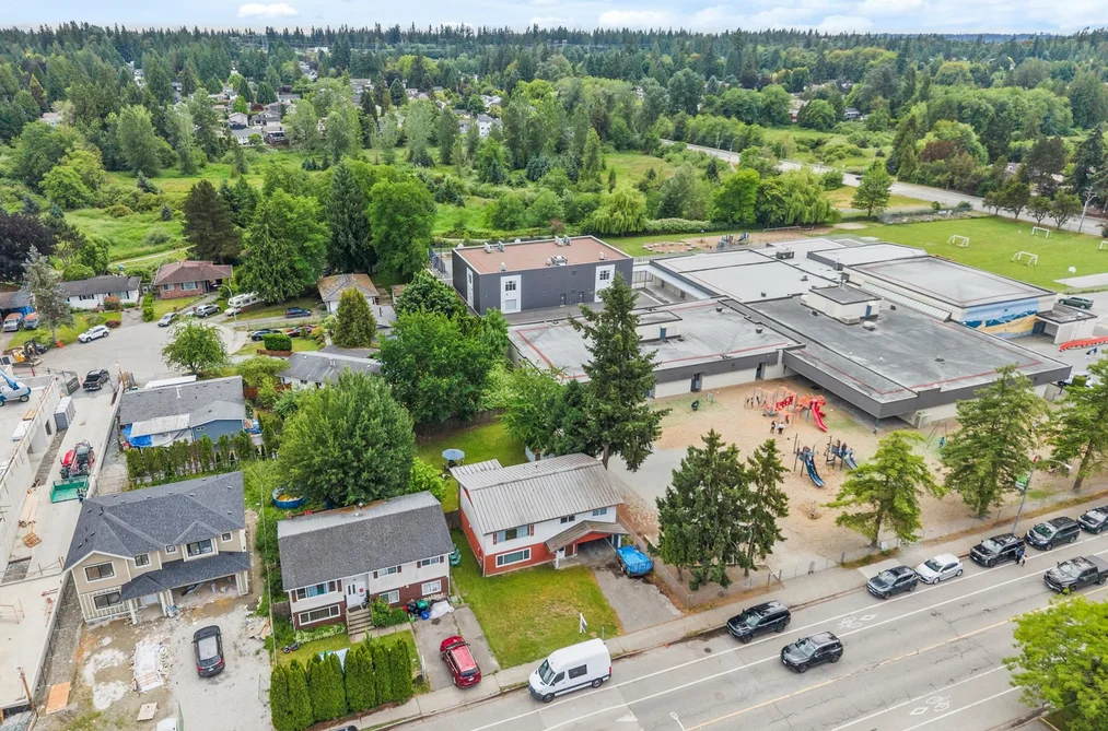 20106 53 AVENUE, Langley BC V3A 3T9, Langley BC — Residential for Sale — Photo 5 of 38
