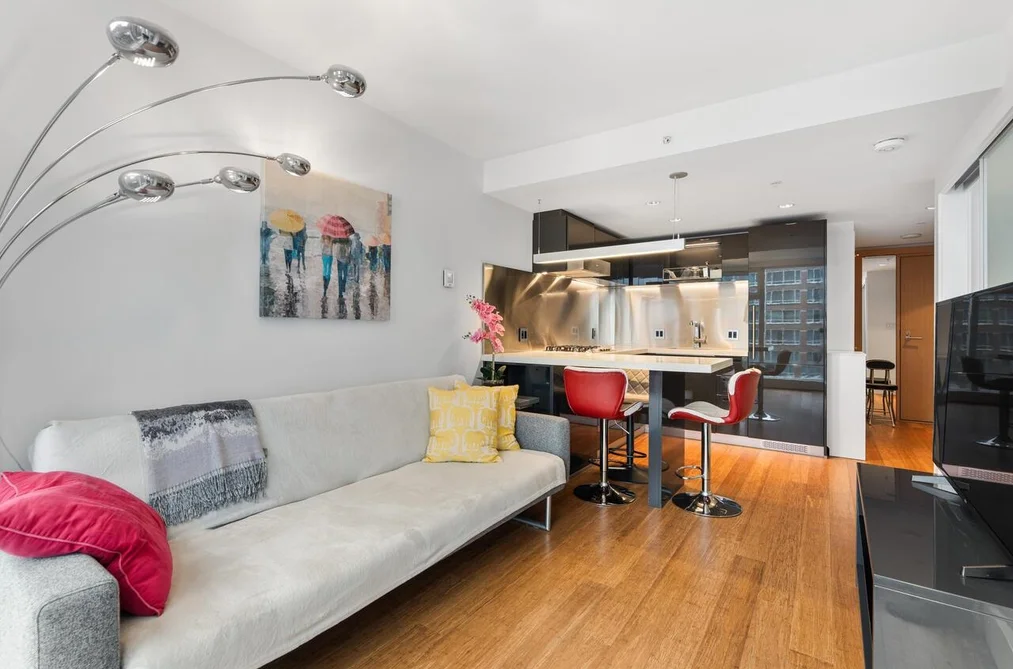 2011 777 RICHARDS STREET, Vancouver BC V6B 0M6, Vancouver BC — Residential for Sale - Photo 3