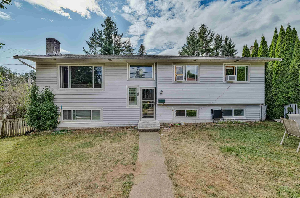 House for sale at 2011 Mcmillan Road Abbotsford British Columbia - MLS: R3162673