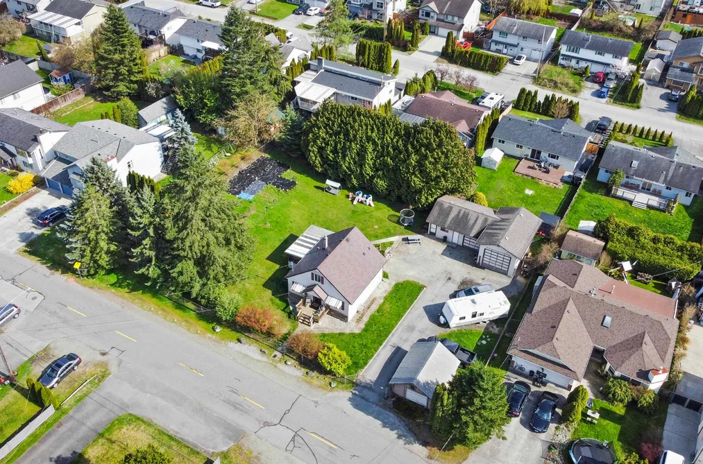 20138 LORNE AVENUE, Maple Ridge BC V2X 1G1, Maple Ridge BC — Residential for Sale - Photo 2