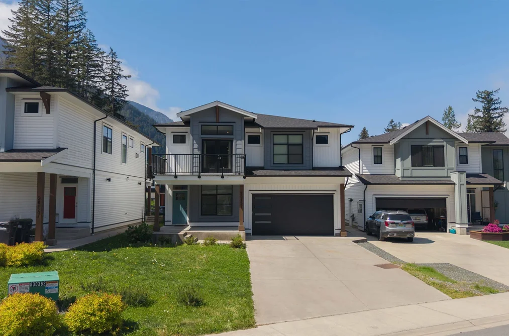 20157 BEACON ROAD, Hope BC V0X 1L2, Hope BC — Residential for Sale - Photo 2