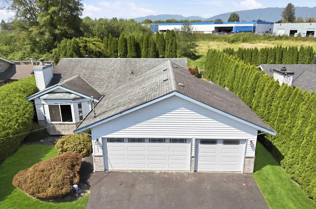 House for sale at 20161 Ospring Street Maple Ridge British Columbia - MLS: R3156730