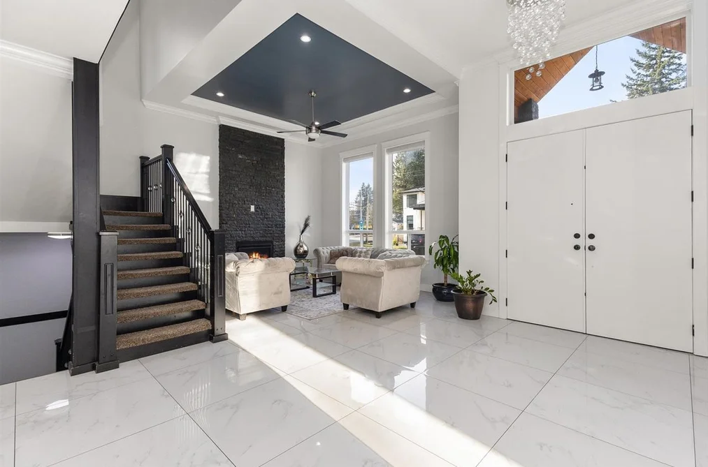 2018 VINEWOOD STREET, Abbotsford BC V2S 3H2, Abbotsford BC — Residential for Sale - Photo 2