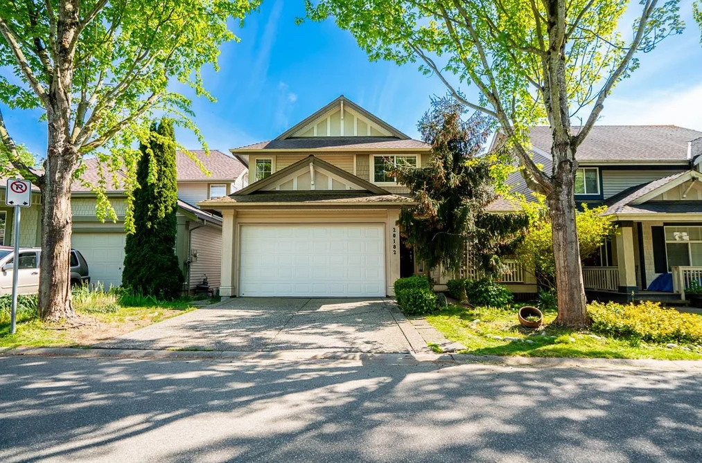20182 70 AVENUE, Langley BC V2Y 2Y1, Langley BC — Residential for Sale - Photo 2