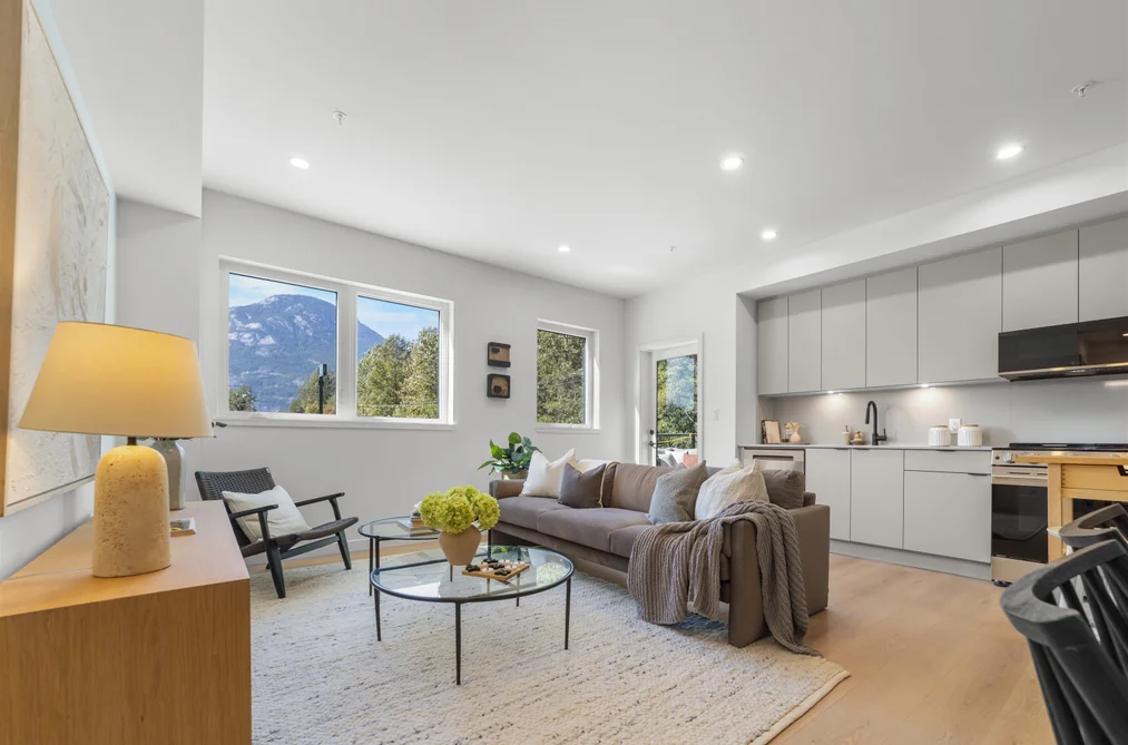 1055 Raven Dr Unit 202, Squamish, BC - MLS: R3165087
