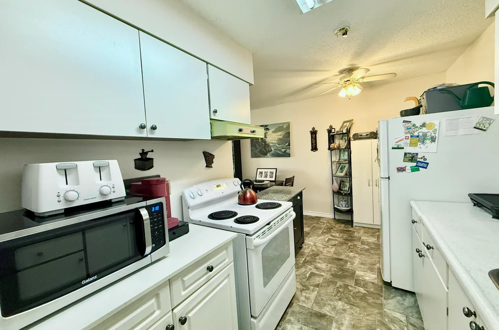 202 11816 88 AVENUE, Delta BC V4C 3C5, Delta BC — Residential for Sale - Photo 5