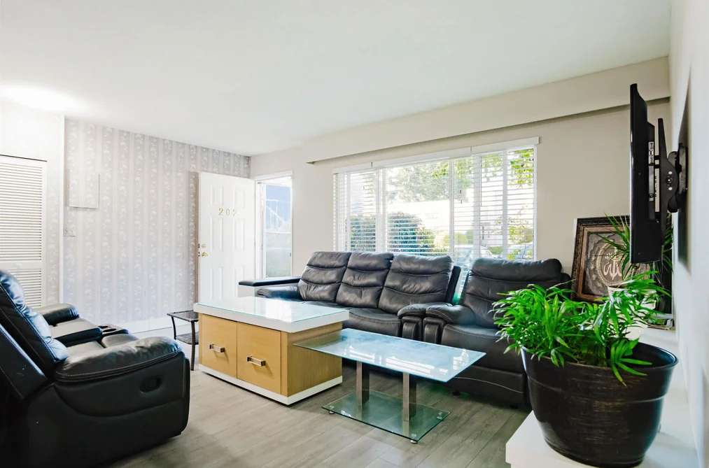 202 11901 89A AVENUE, Delta BC V4C 3G8, Delta BC — Residential for Sale - Photo 5