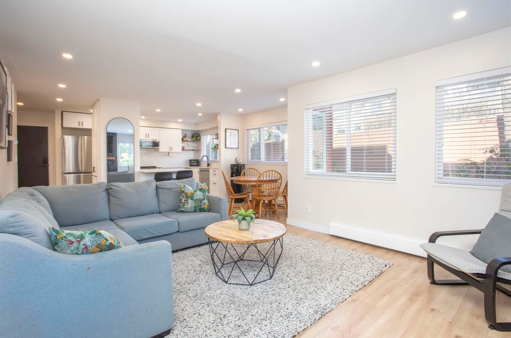 202 1381 MARTIN STREET, White Rock BC V4B 3W6, White Rock BC — Residential for Sale - Photo 4