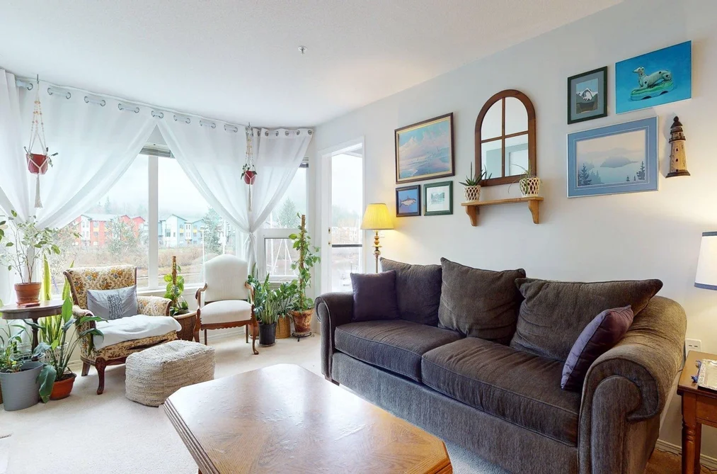 202 1468 PEMBERTON AVENUE, Squamish BC V8B 0K2, Squamish BC — Residential for Sale - Photo 3