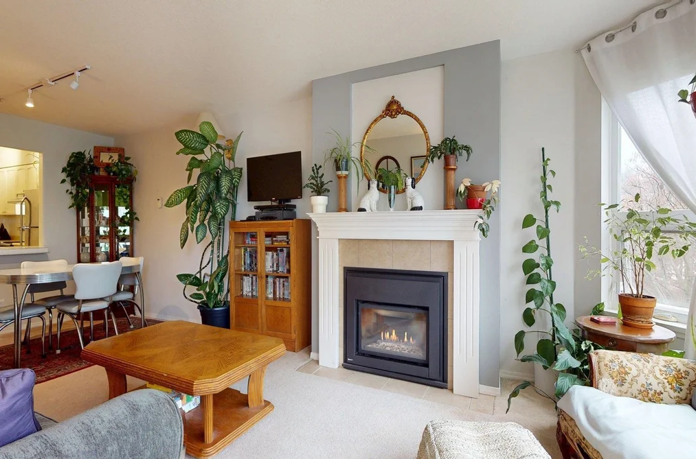 202 1468 PEMBERTON AVENUE, Squamish BC V8B 0K2, Squamish BC — Residential for Sale - Photo 4