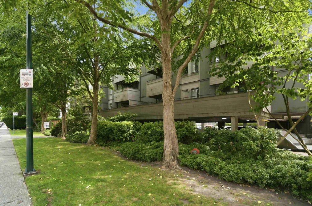 202 1476 W 10TH AVENUE, Vancouver, BC — Residential for Sale — Photo 25 of 27