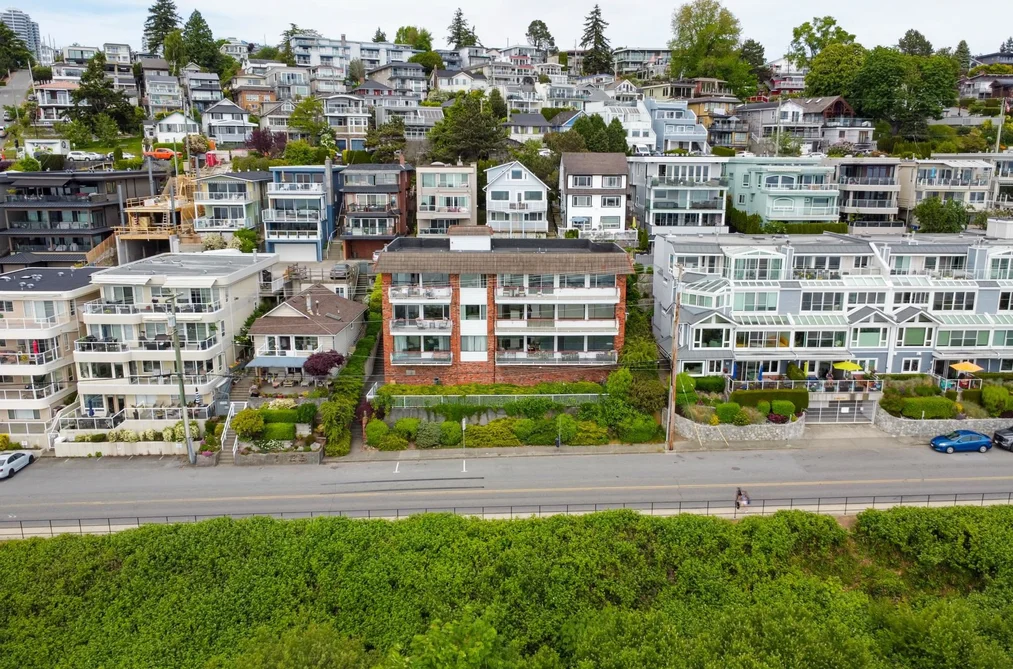 202 15147 MARINE DRIVE, White Rock BC V4B 1C5, White Rock BC — Residential for Sale - Photo 2
