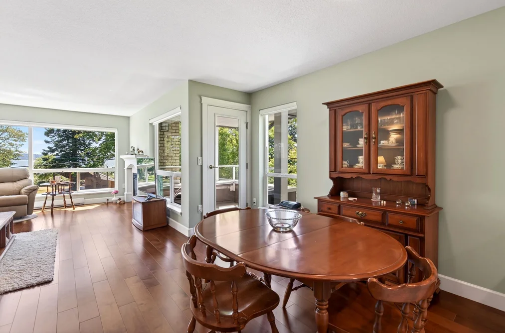202 15717 MARINE DRIVE, White Rock BC V4B 1E4, White Rock BC — Residential for Sale — Photo 11 of 34